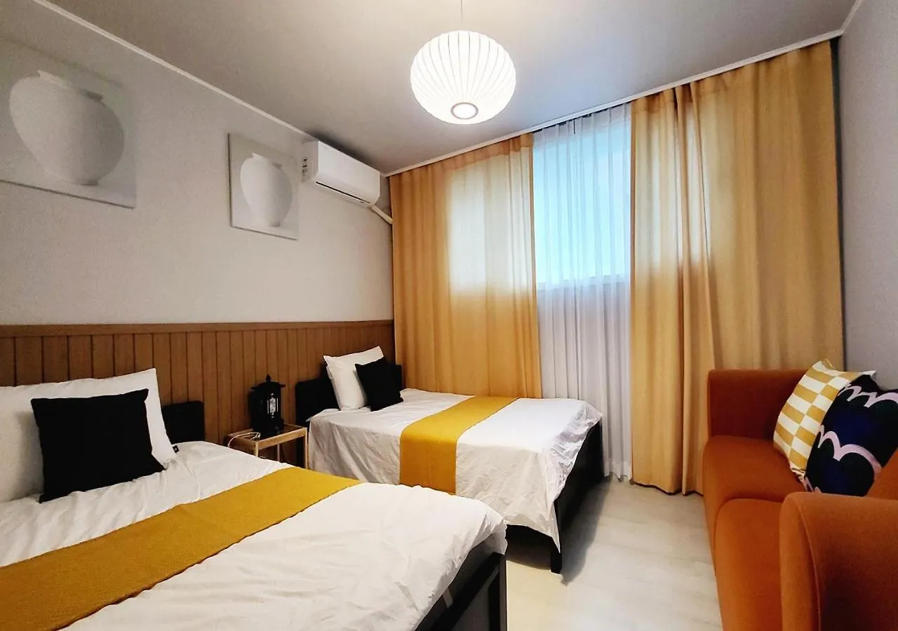 Underhill Apartment Seoul South Korea