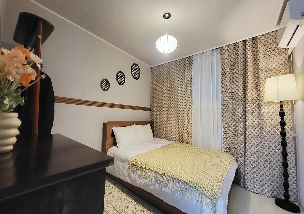 Underhill Apartment Seoul